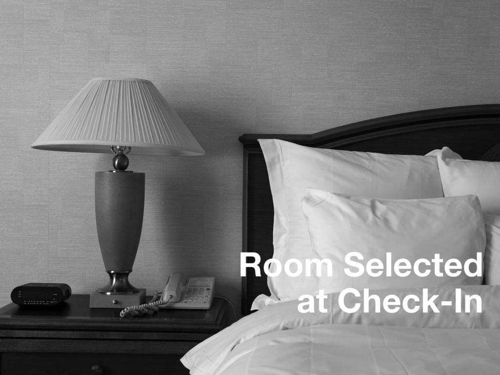Anaheim Camelot Inn & Suites 객실 사진