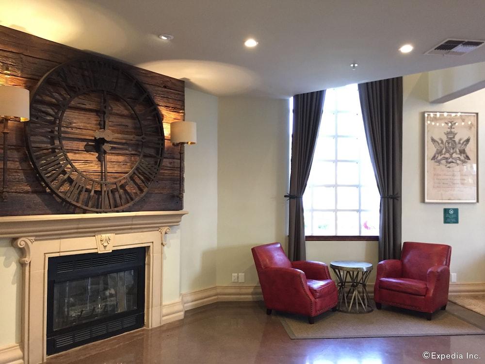 Anaheim Camelot Inn & Suites 외부 사진